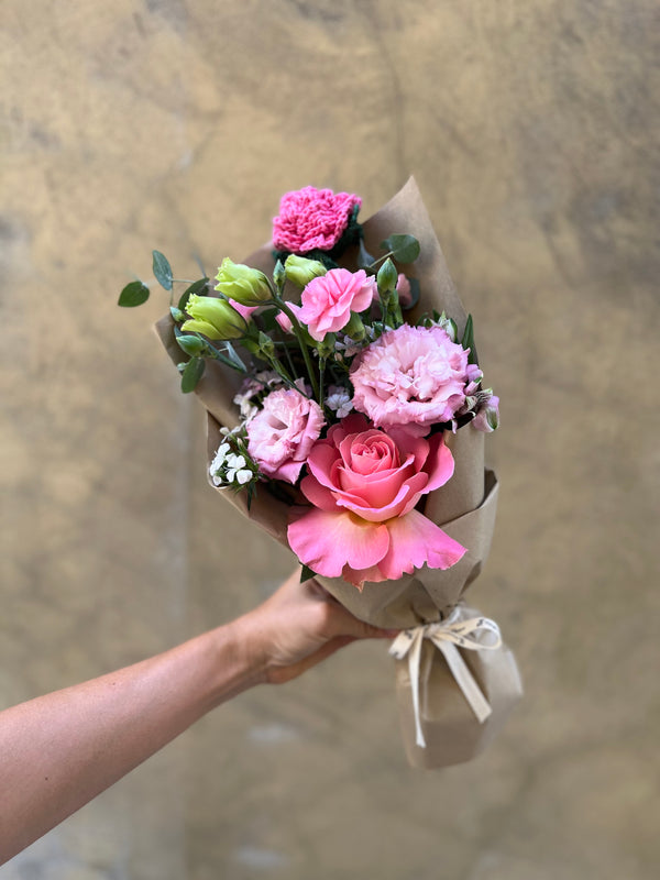 Gratitude Bouquet with Everlasting Flower